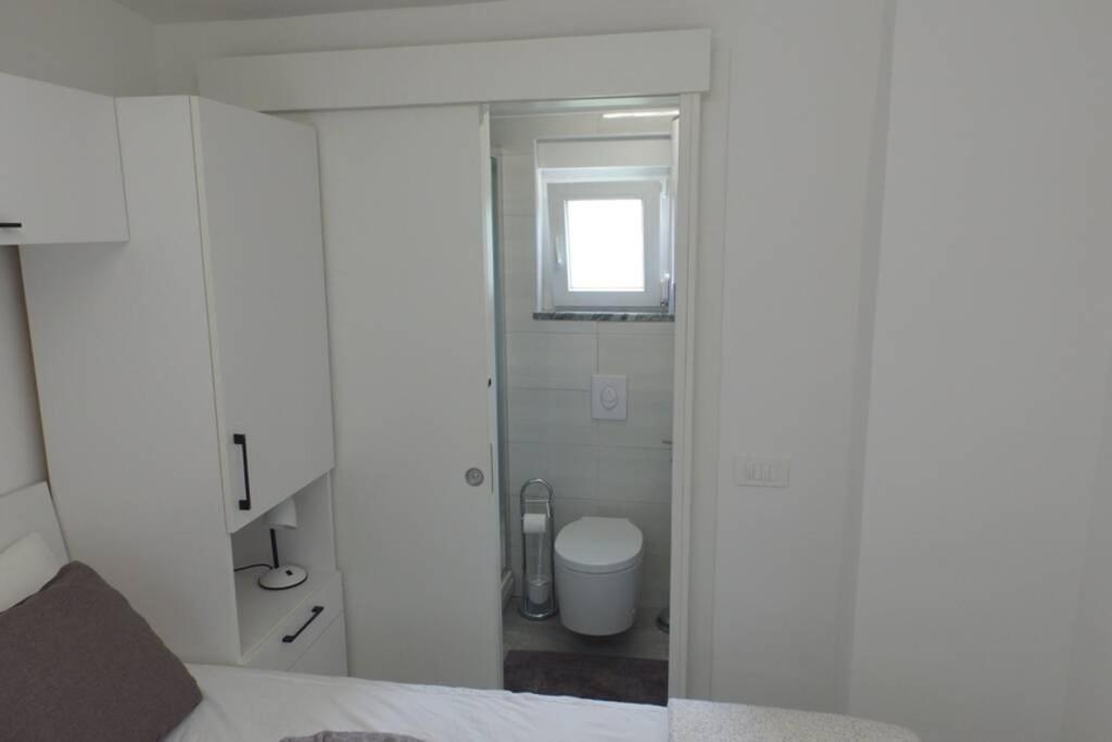 Apartment In Park Forest Soline Near The Sea Pjescana Uvala Zewnętrze zdjęcie