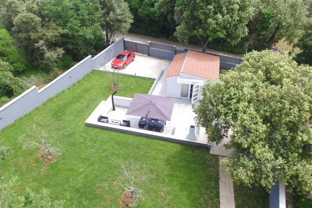 Apartment In Park Forest Soline Near The Sea Pjescana Uvala Zewnętrze zdjęcie